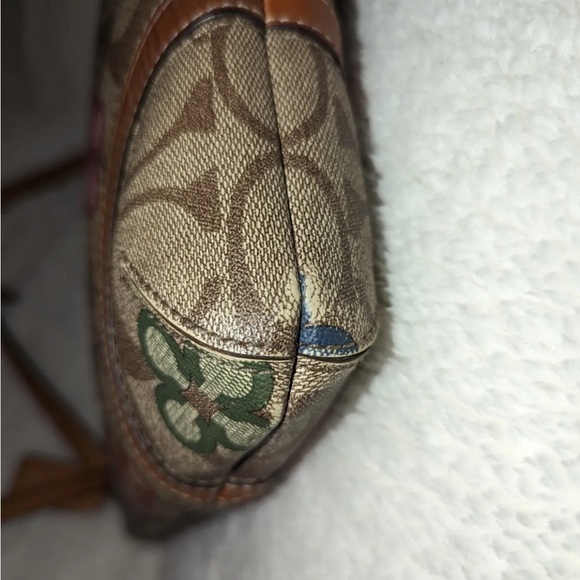 Coach Peyton Signature Multi Color Clover Floral Crossbody Bag F22222 - Picture 9 of 13